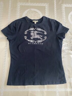 Women’s Burberry t shirt